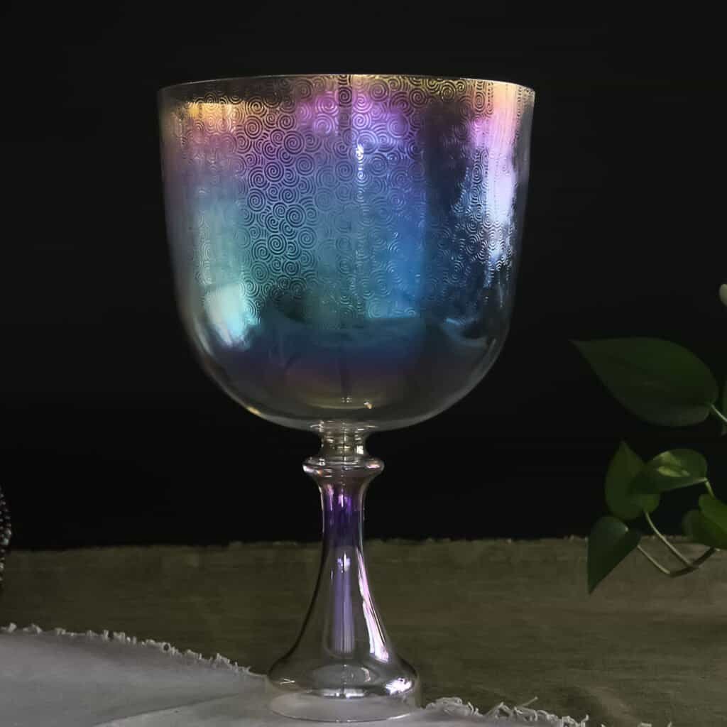 holy grail with titanium figure (1)